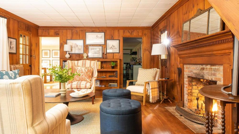 Whitney by AvantStay Private Berkshires Estate